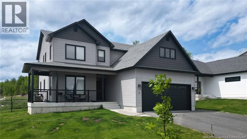 7 Aurora Street — photo 2 of 40