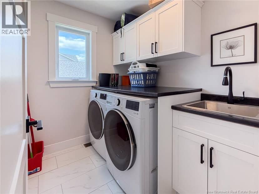 7 Aurora Street — photo 38 of 40