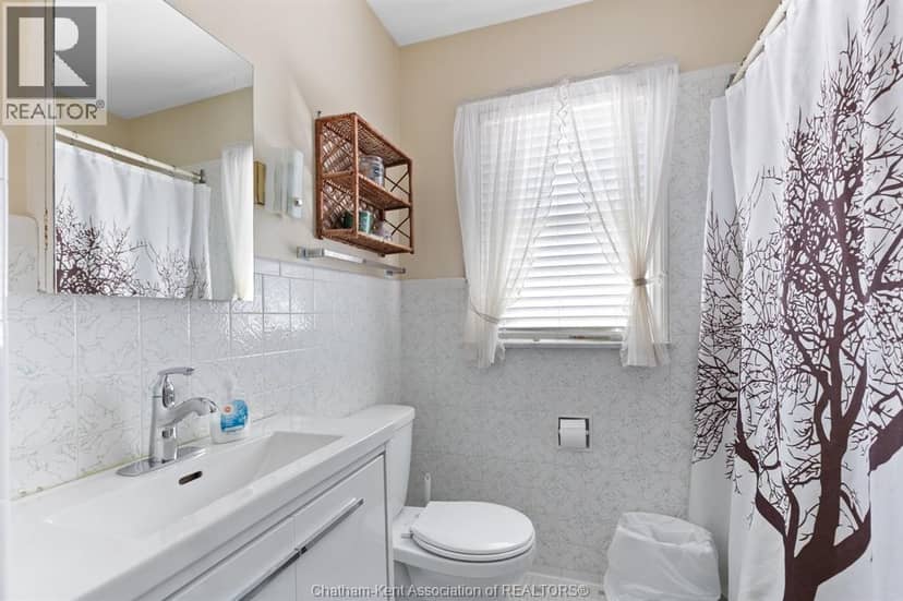 1402 Elsmere AVENUE — photo 19 of 34