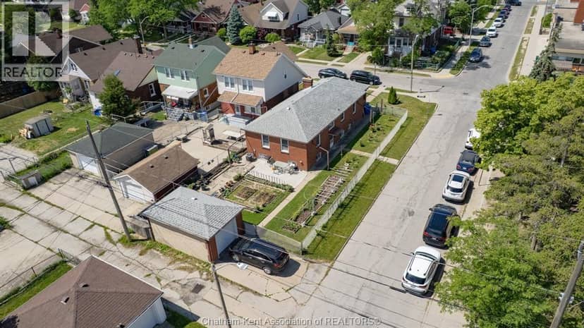 1402 Elsmere AVENUE, Windsor, photo 7