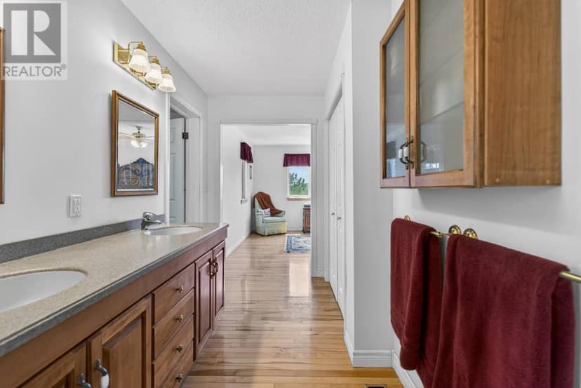 23 Hillside Drive — photo 28 of 40