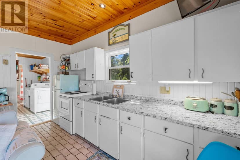 82 Gordon Cove Road — photo 10 of 40