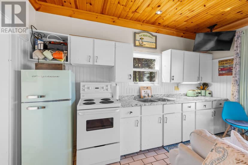 82 Gordon Cove Road — photo 12 of 40
