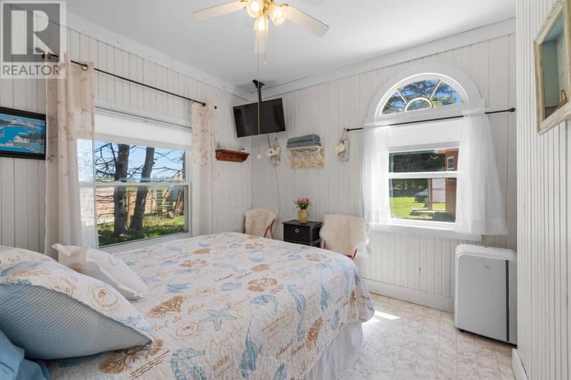 82 Gordon Cove Road — photo 16 of 40