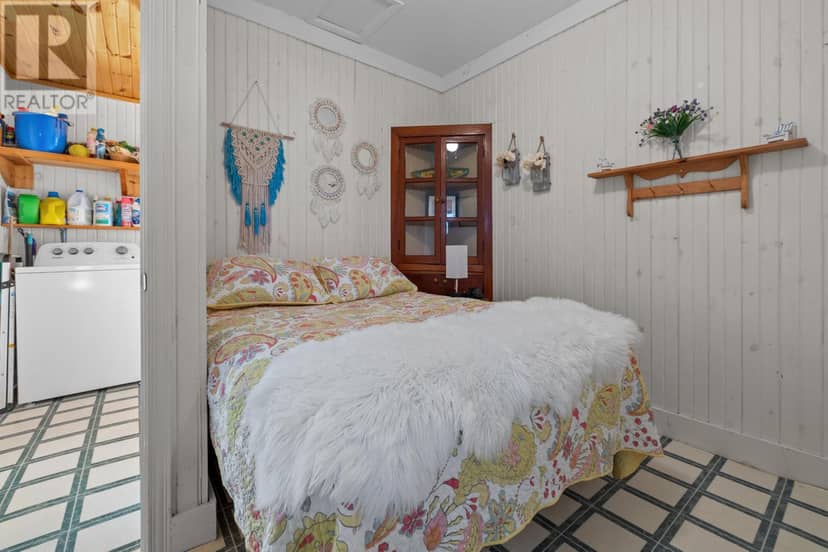 82 Gordon Cove Road — photo 19 of 40