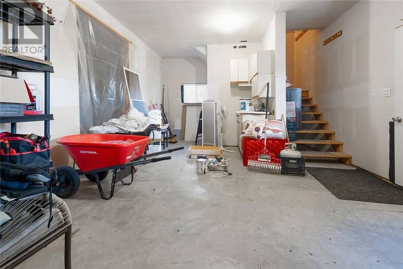 475 Waterfalls Road — photo 30 of 40