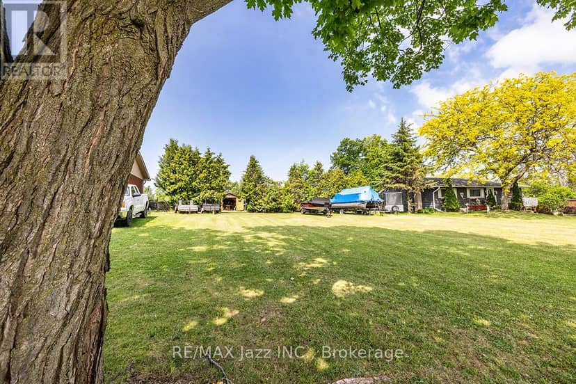 90 Aldred Drive — photo 15 of 27