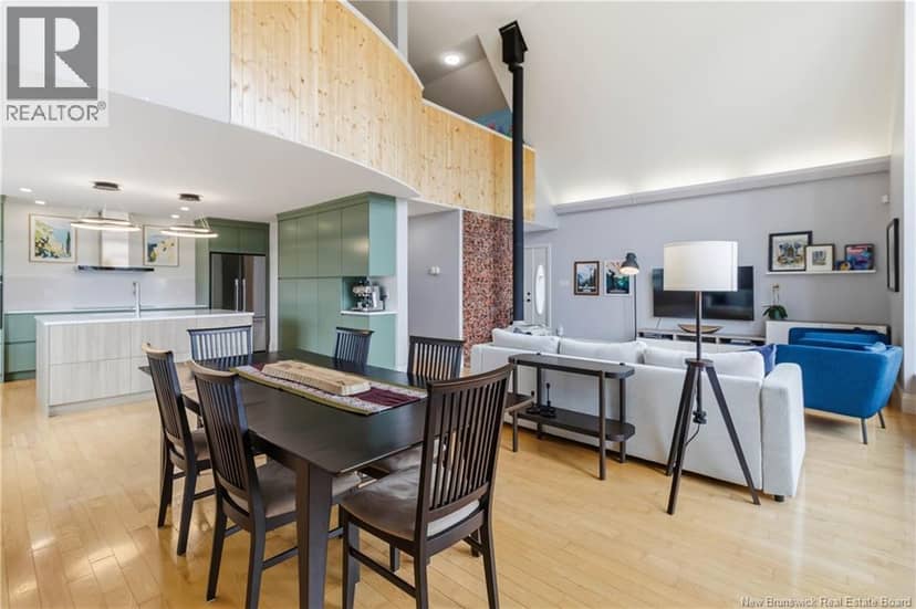 268 Jacques — photo 10 of 40