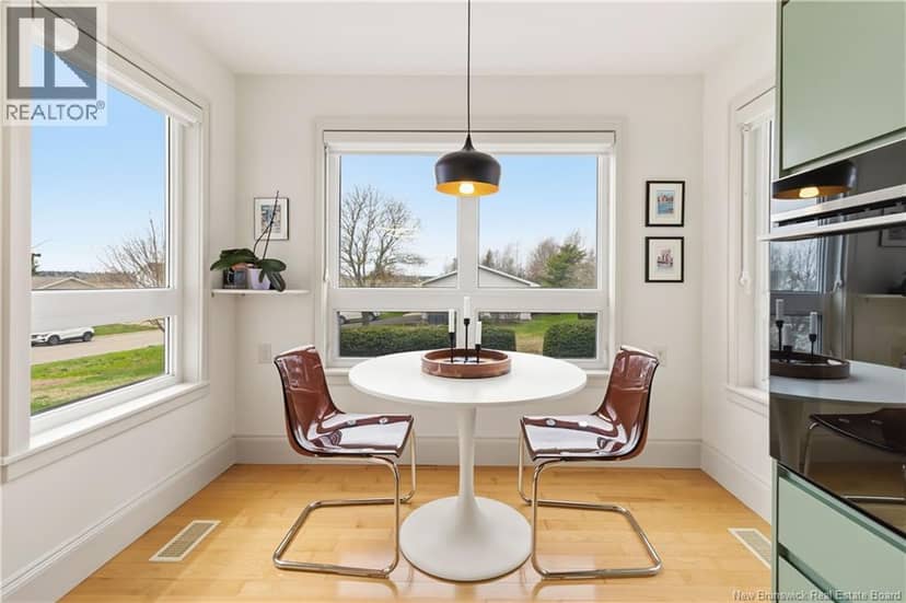 268 Jacques — photo 12 of 40