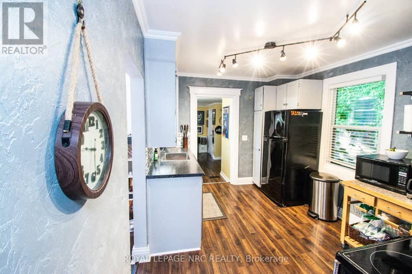 116 Lowell Avenue — photo 19 of 40