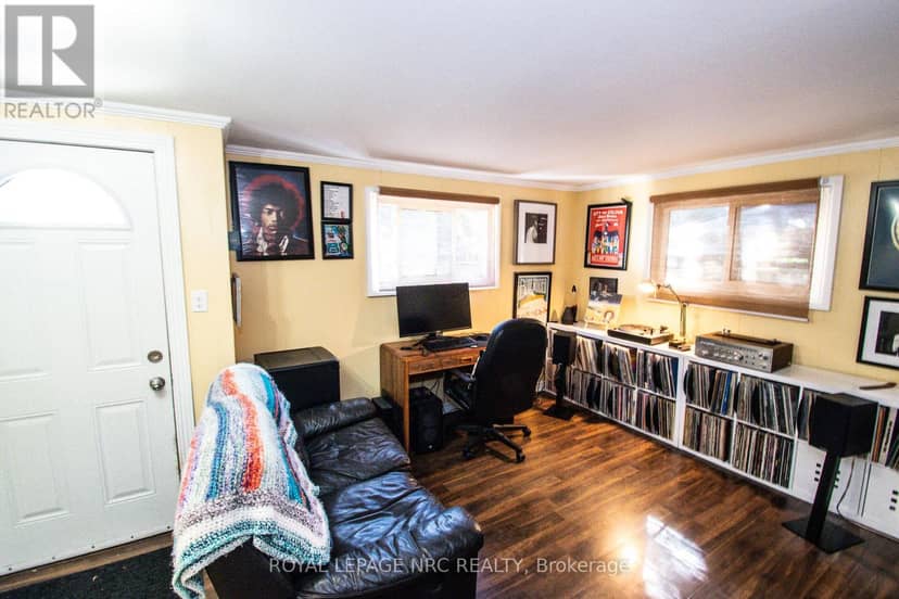 116 Lowell Avenue — photo 27 of 40