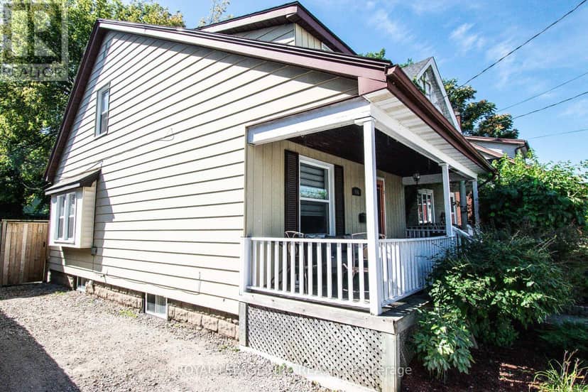 116 Lowell Avenue — photo 3 of 40