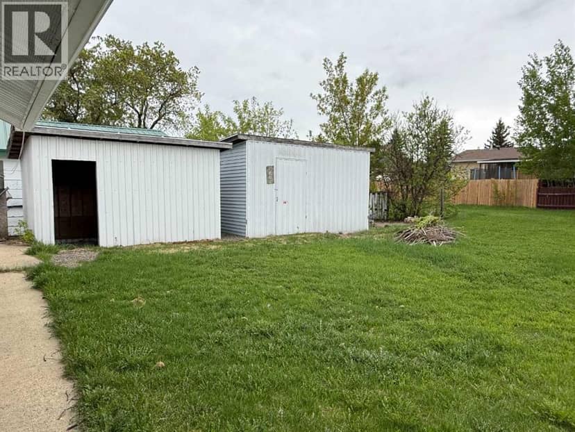 5410 51 Street, Berwyn, photo 8