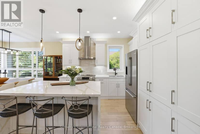 694 Johnston Park Avenue — photo 15 of 40