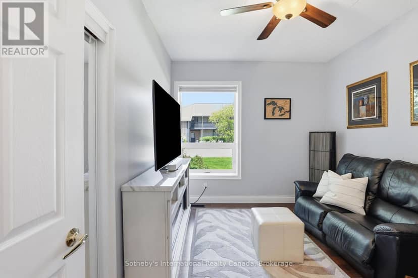 694 Johnston Park Avenue — photo 6 of 40