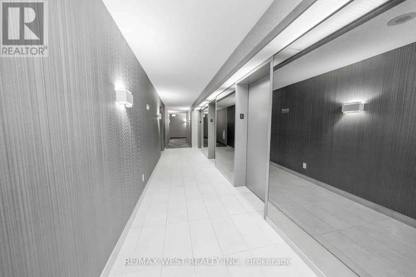 608 - 1470 Midland Avenue — photo 8 of 40