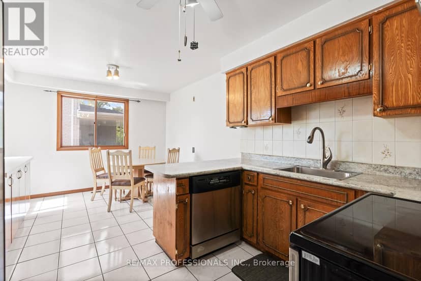 380 Targa Road — photo 10 of 40