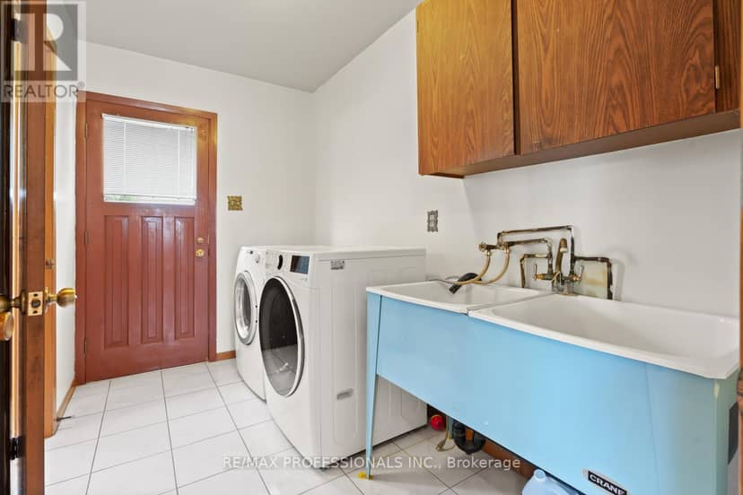 380 Targa Road — photo 33 of 40