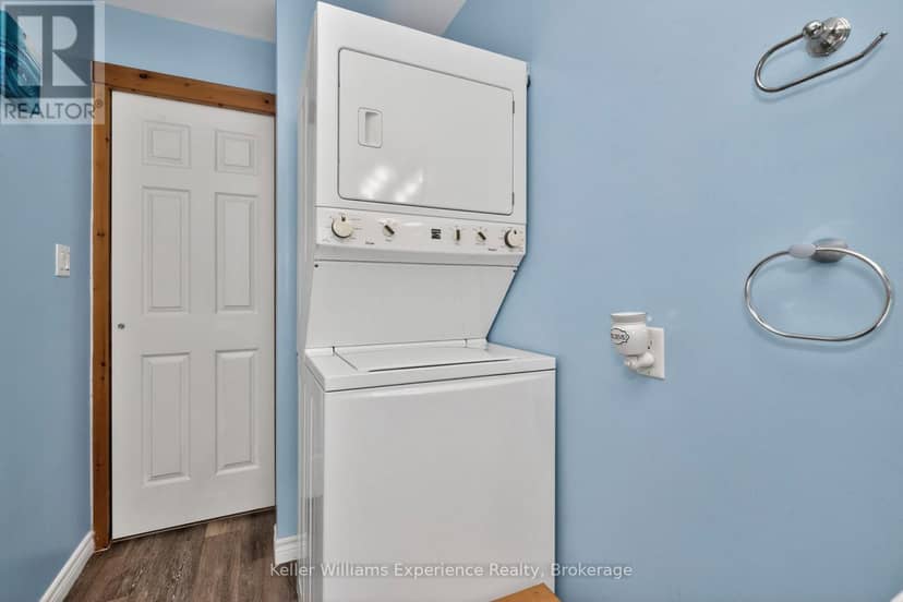 111 Evergreen Lane — photo 10 of 24