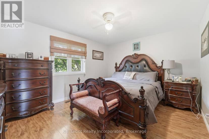 155 James Street — photo 14 of 38