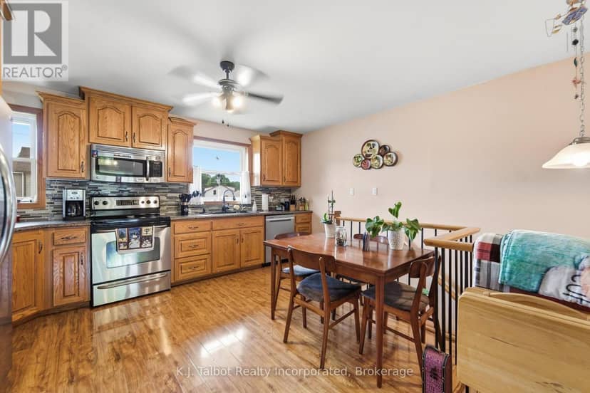 155 James Street — photo 7 of 38