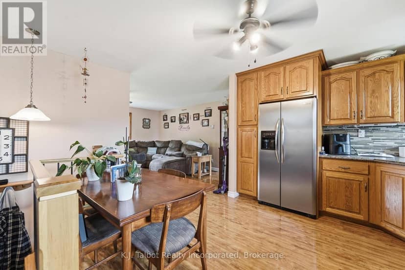 155 James Street — photo 9 of 38