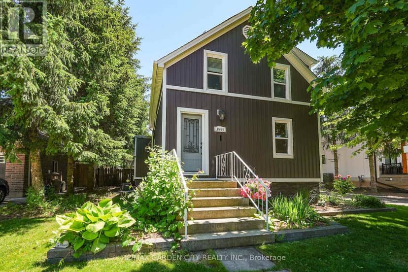 3555 Campden Road, Lincoln