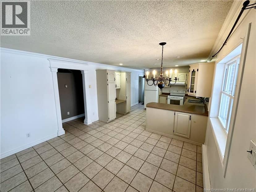 11 Francois Street, Charlo, photo 2