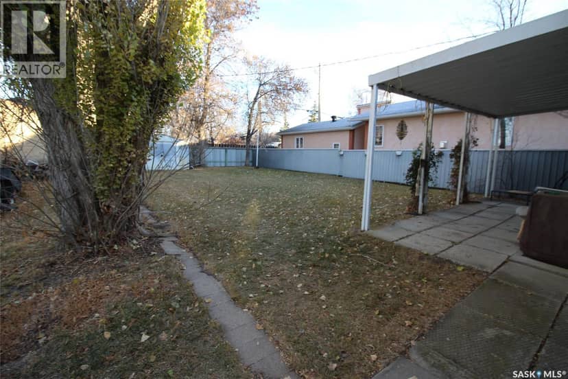 175 6th AVENUE W — photo 24 of 29