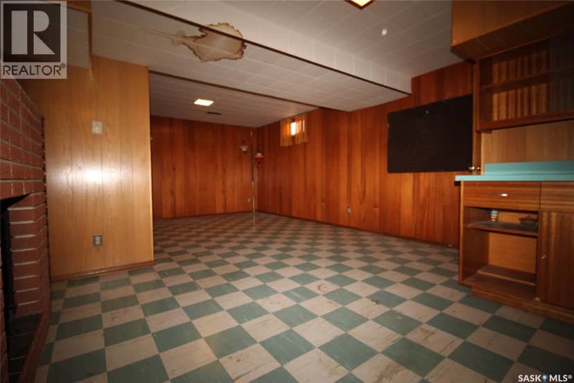 175 6th AVENUE W — photo 15 of 29