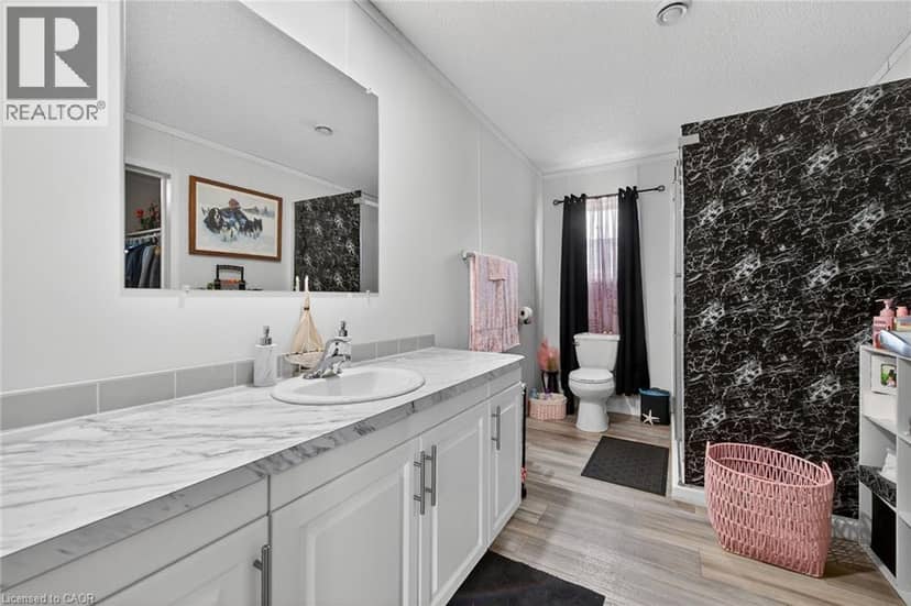 29 HICKORY Hollow — photo 24 of 40