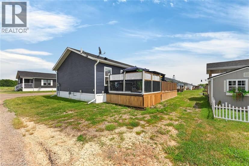29 HICKORY Hollow — photo 31 of 40