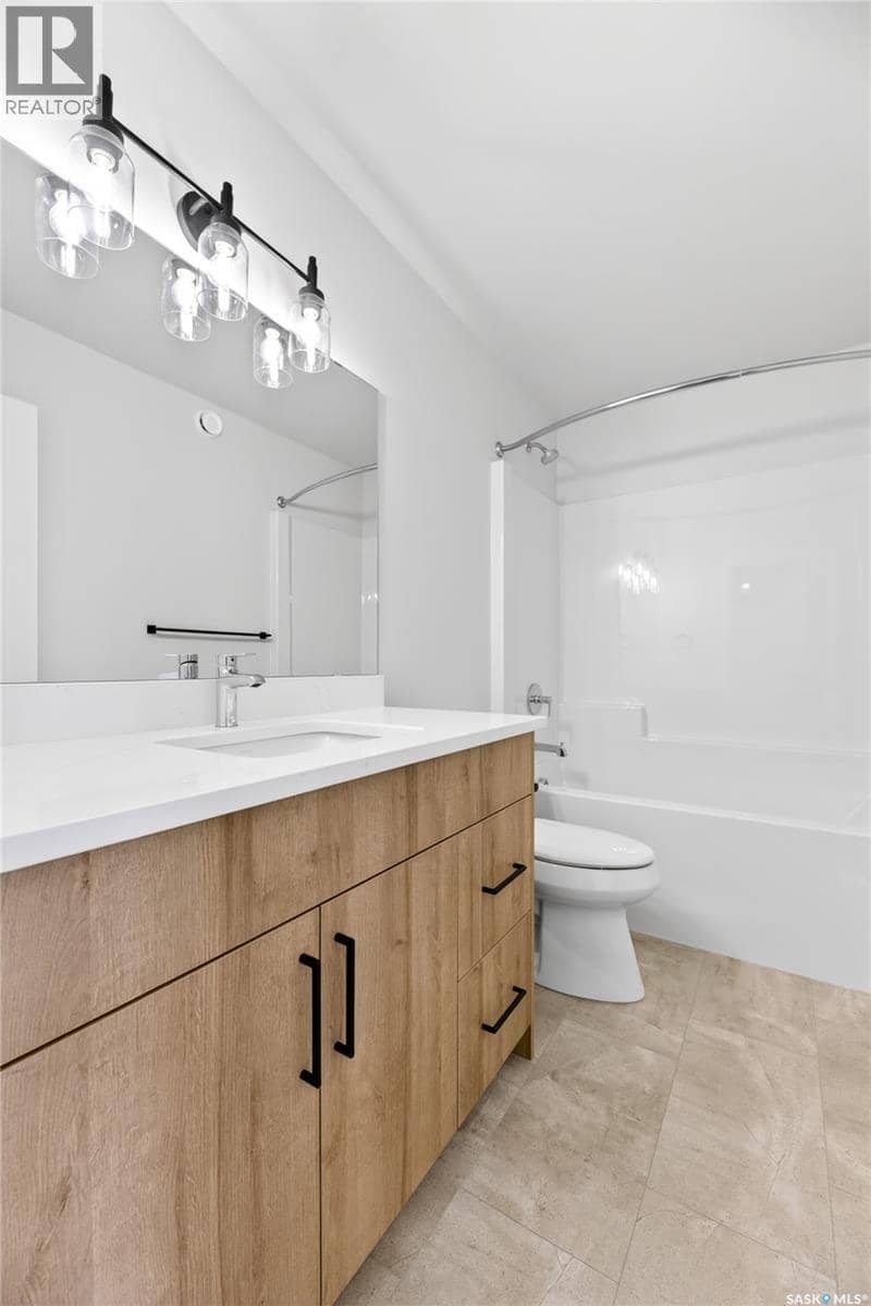 4 830 Brighton BOULEVARD — photo 21 of 28