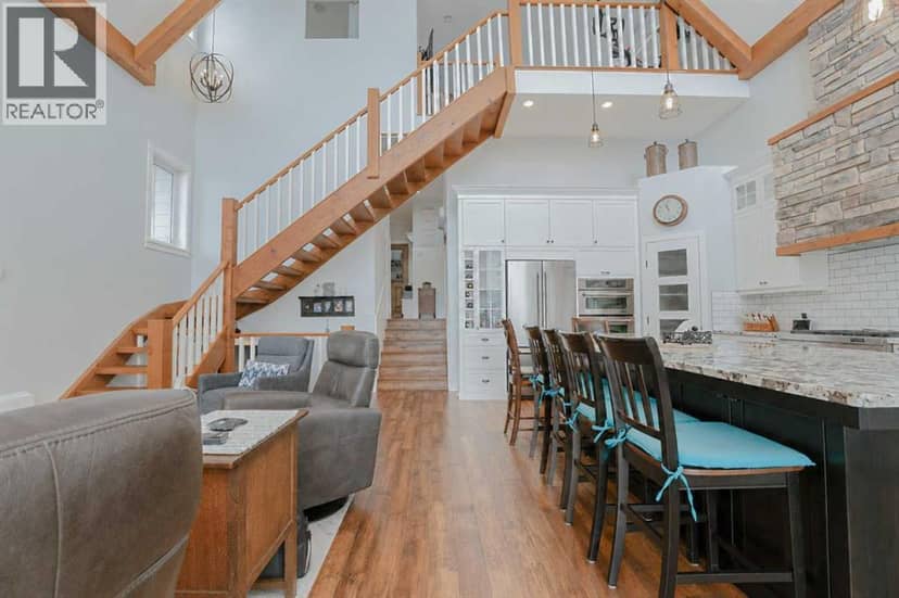 29 Boyd Lakeshore — photo 19 of 34