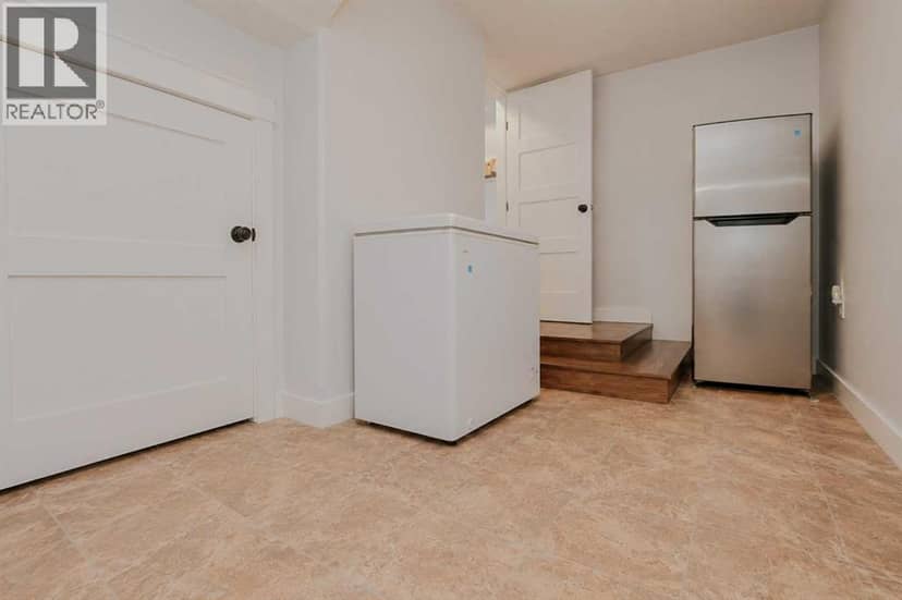 29 Boyd Lakeshore — photo 30 of 34