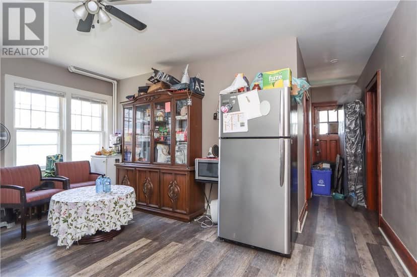 257 Oak Street — photo 12 of 40