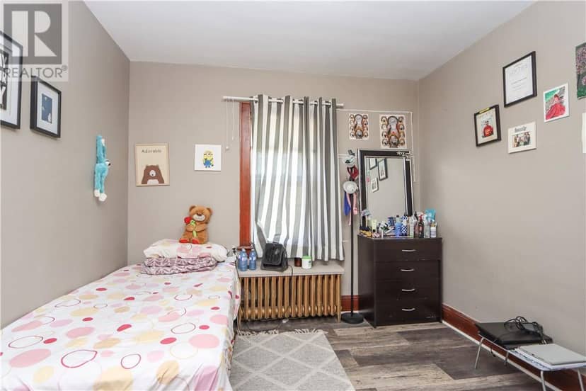 257 Oak Street — photo 14 of 40