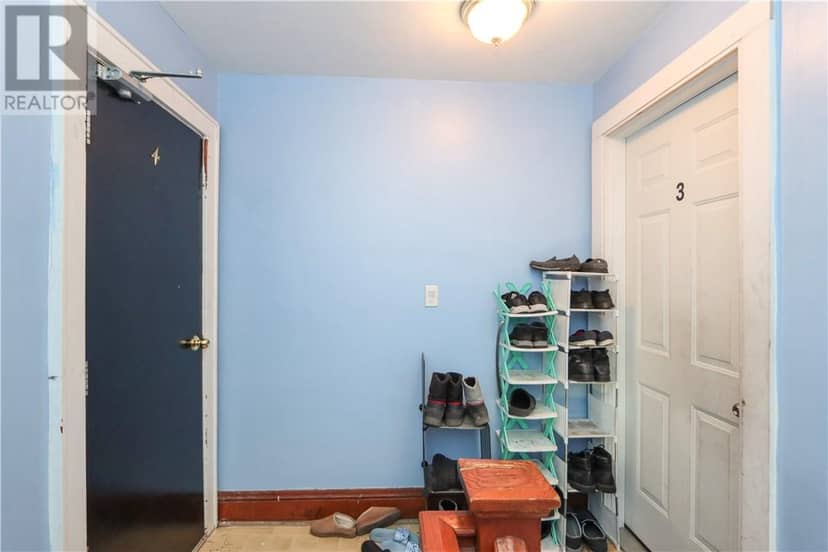 257 Oak Street — photo 17 of 40