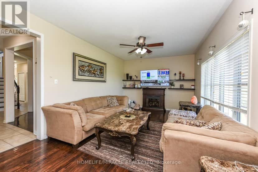 23 Roundstone Drive — photo 10 of 40
