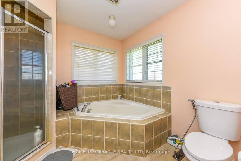 23 Roundstone Drive — photo 31 of 40