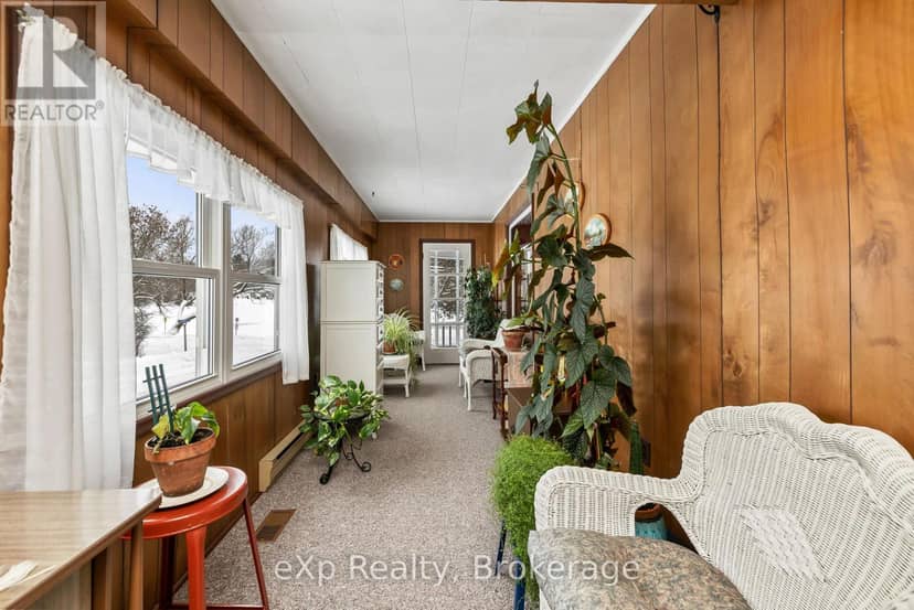 2 Henry Street — photo 12 of 40