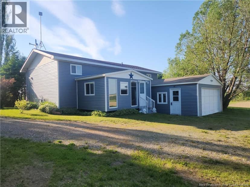 469 St-Amand Road, Saint-André, photo 2