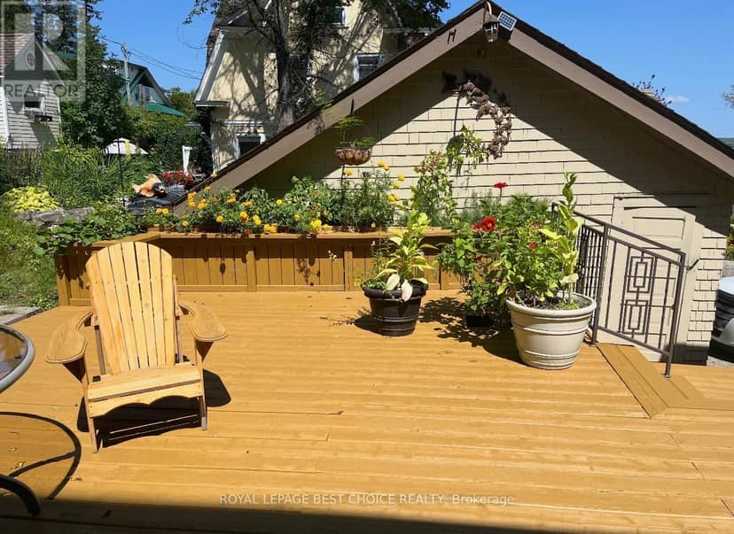 646 Lakeshore Road S, Temiskaming Shores, photo 4