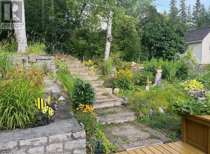 646 Lakeshore Road S, Temiskaming Shores, photo 6