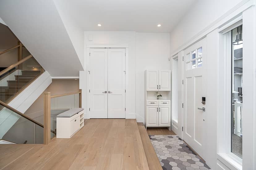 878 163A STREET, Surrey, photo 2
