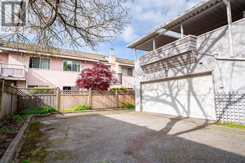 1 7911 MOFFATT ROAD, Richmond