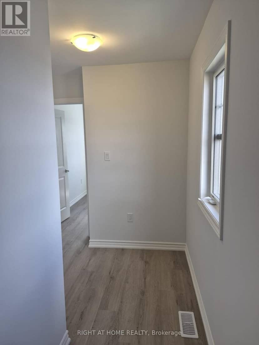 17 Ravenscraig Place — photo 11 of 20