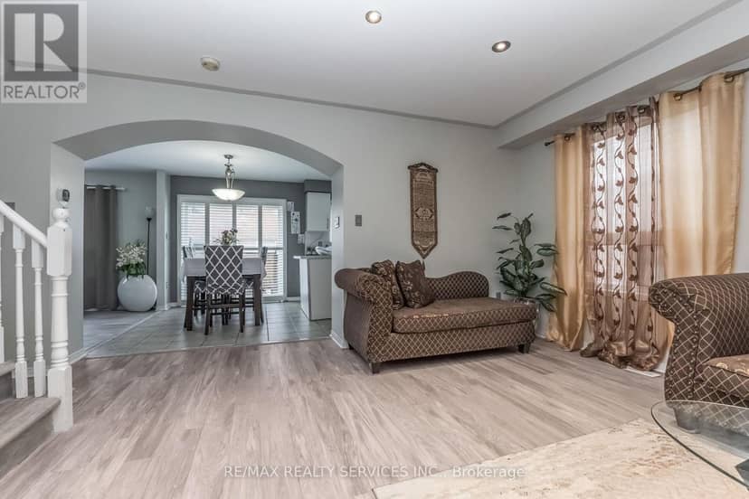359 Edenbrook Hill Drive — photo 9 of 40