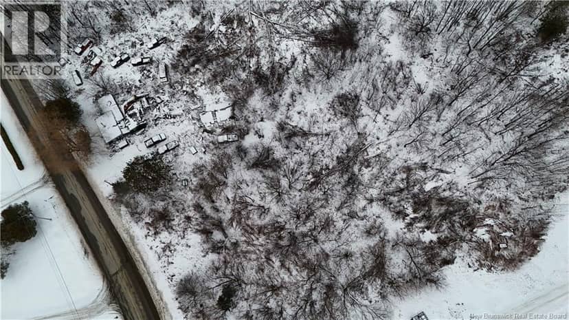 Lot Route 105 — photo 8 of 8
