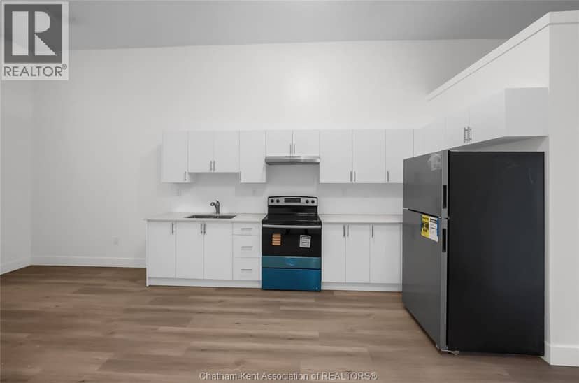 131 Main STREET — photo 7 of 40
